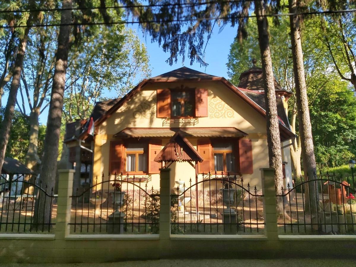 Balatonszemesi Nyaralohaz Villa Exterior photo